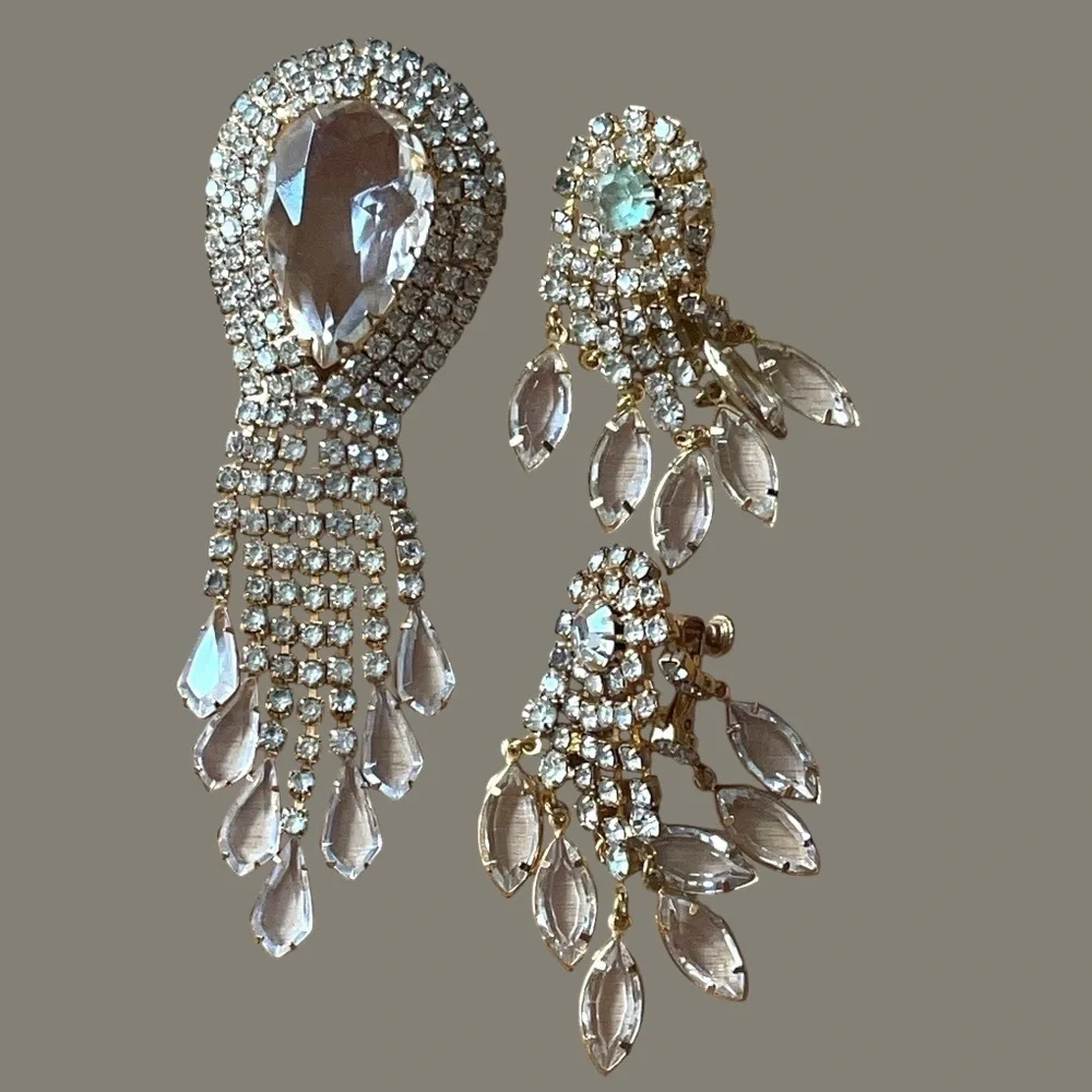 Vintage rhinestone brooch and earrings, unsigned, lever back with screw earrings